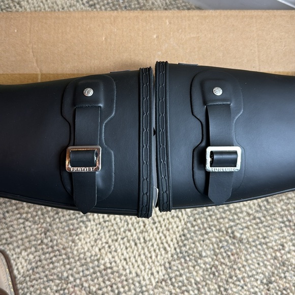 NWOT • HUNTER • 🖤♥️ • Women's Rain Boot, Black • Size US 5 🖤♥️ - Picture 5 of 11